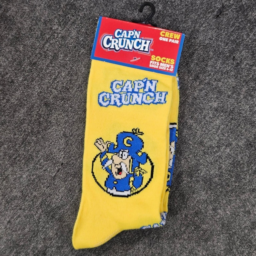 Capn Crunch Crew‎ Socks Men's Shoe Size 6-12 Yellow Character Socks